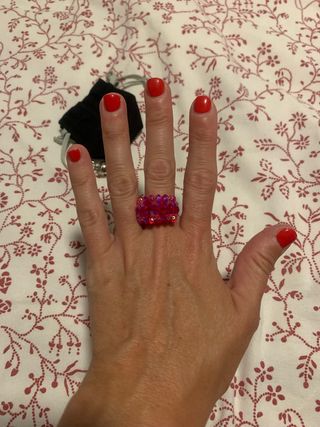 Anillo swarosky rosa-rojo