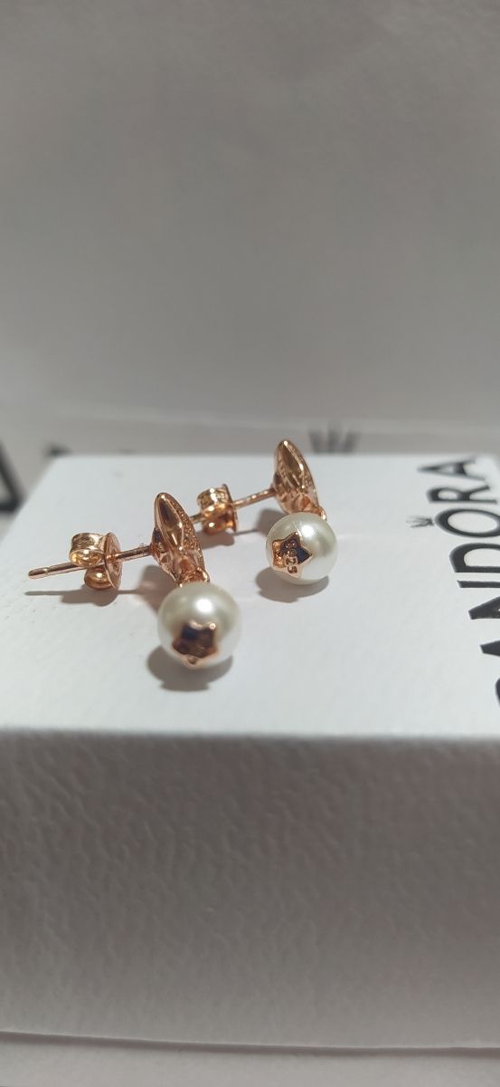 Pendientes Pandora Perla Estrella