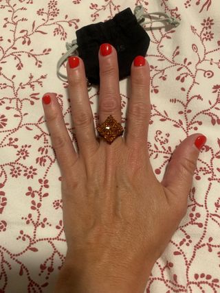 Anillo Swarovski marrón dorado