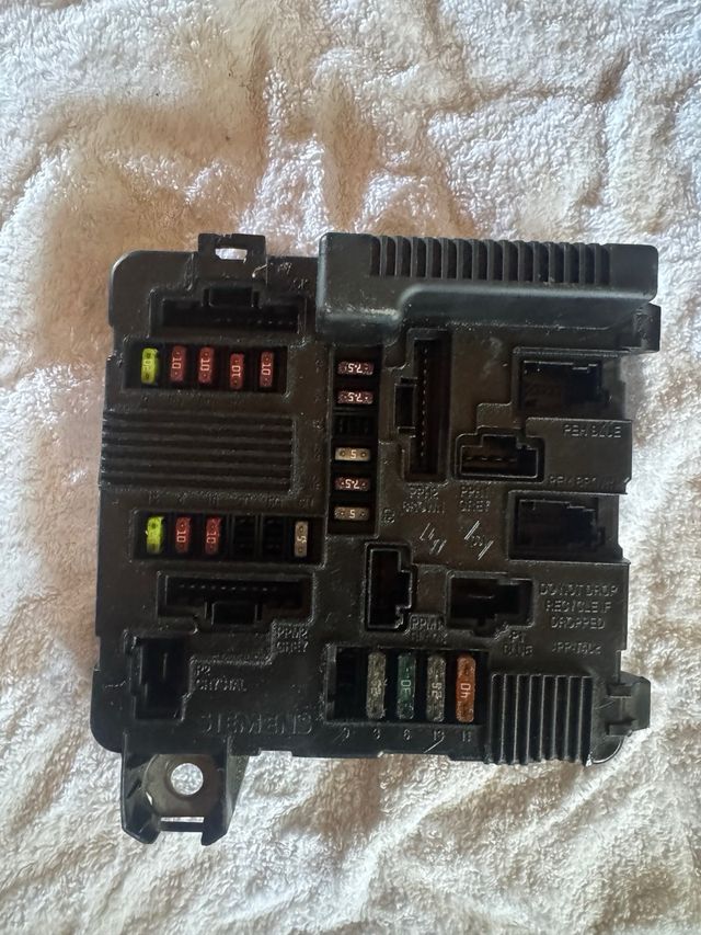 Centralita Renault Megane II 1.9