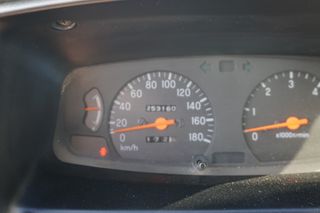 Mitsubishi L 200 2000