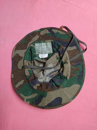 Cappello mimetico 