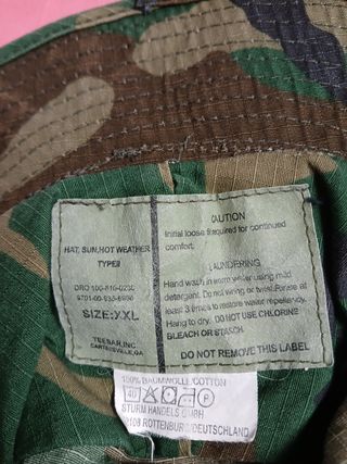 Cappello mimetico 