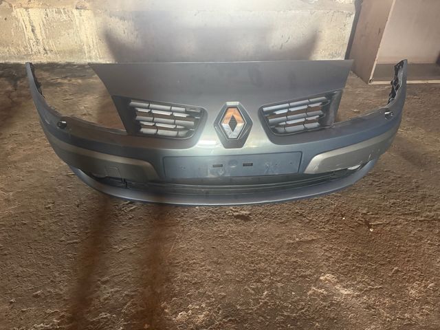 Paragolpes Renault Scénic