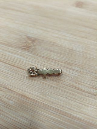 Alfiler bebe oro 18 ktes.