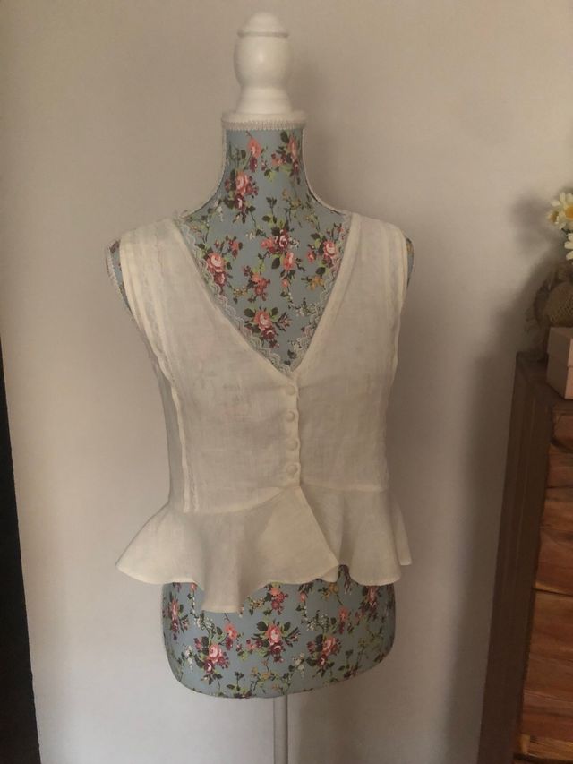 Top color crudo.  talla S