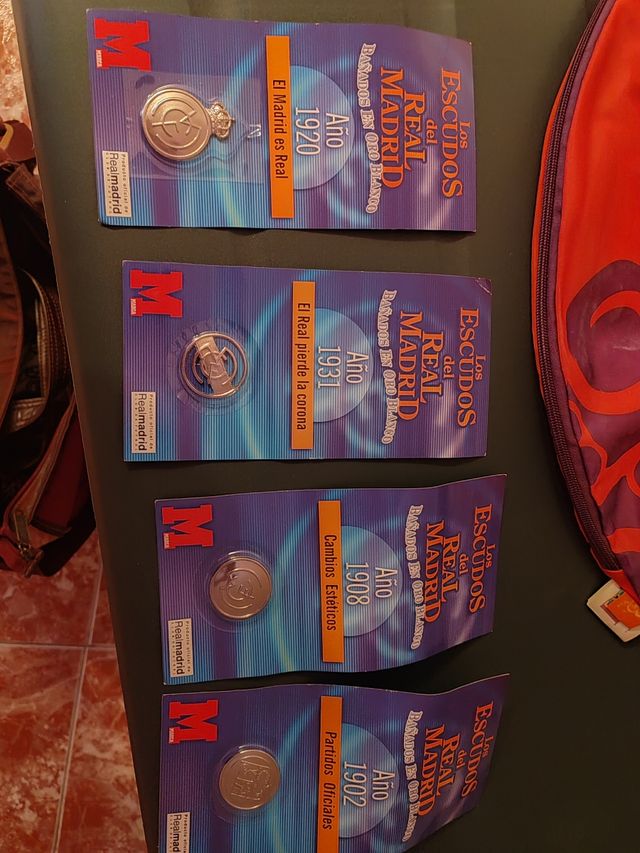 Escudos Real Madrid (Colección)