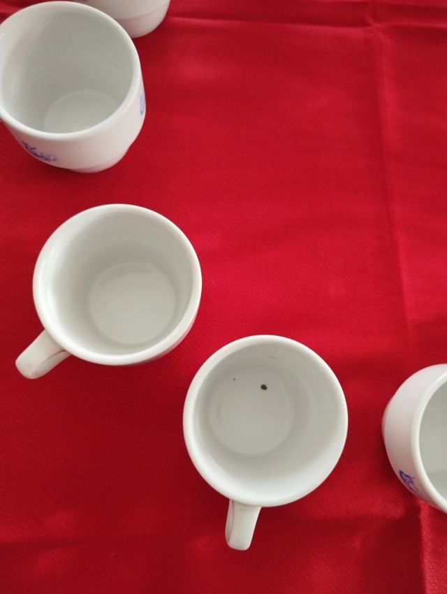 12 Tazas medianas porcelana