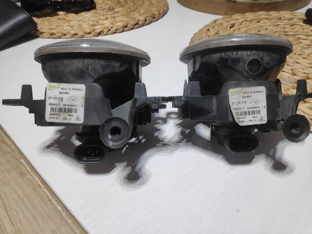 Antinieblas Renault Kangoo