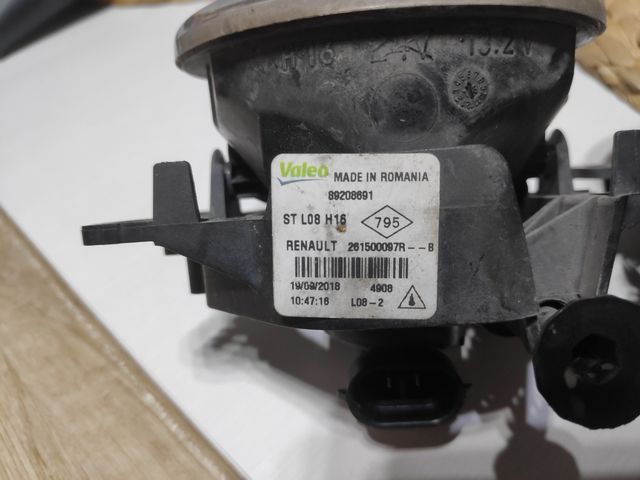 Antinieblas Renault Kangoo