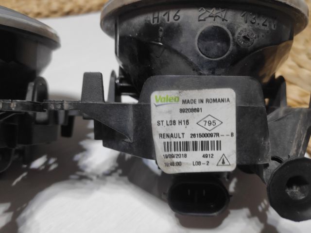 Antinieblas Renault Kangoo