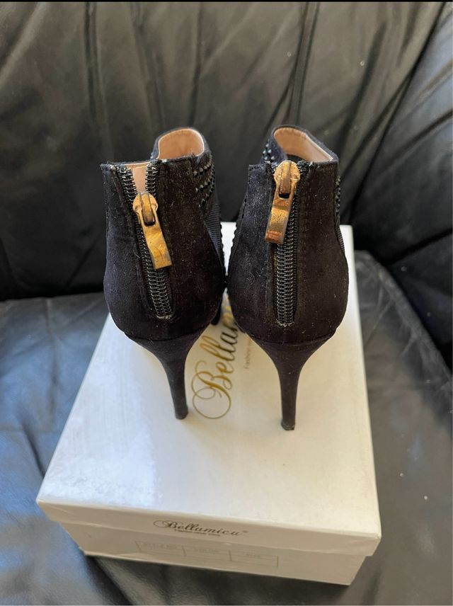 Scarpe eleganti tacco alto