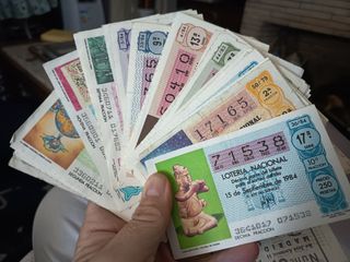 Lotería Nacional: 41 billetes anti Presenta oferta