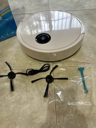 CleanMaster Pro - Aspirador Robot