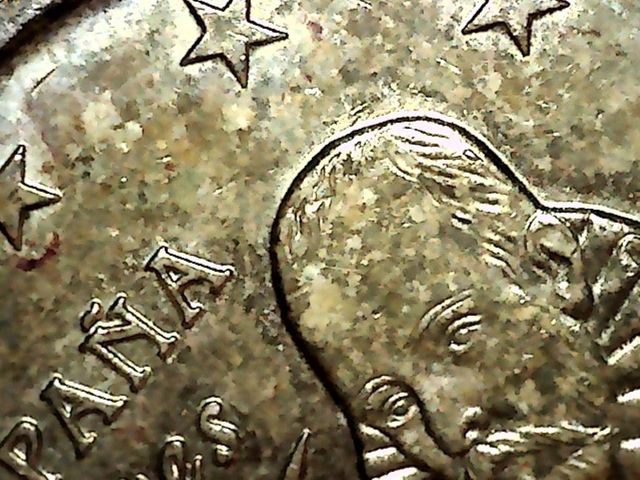 10-03916-España 10 cent € -  2023- cuño roto pelo