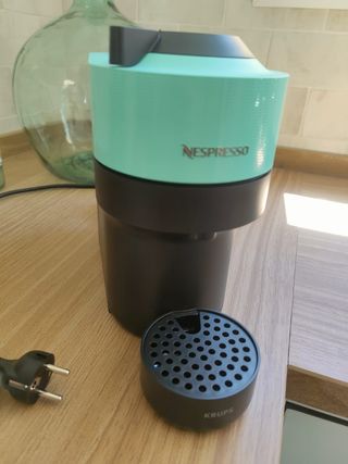 Cafetera Nespresso Vertuo Pop 
