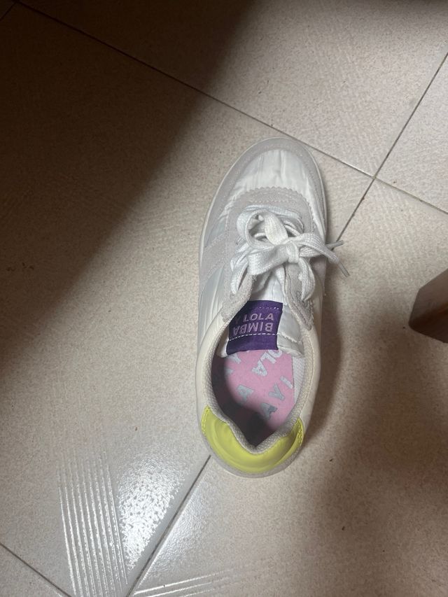 Zapatillas Biba y Lola - Beige/Blanco