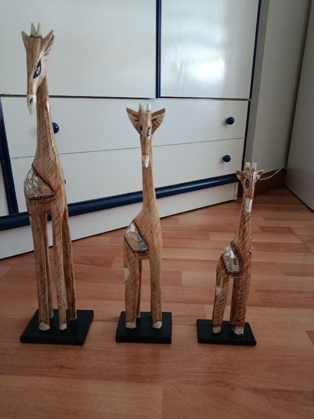 3 Jirafas Decorativas de Madera