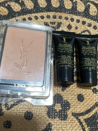Yves Saint Laurent All Hours Foundation - B30 Épic