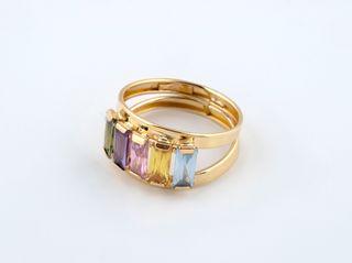 anillo oro 18k con piedra con circonita