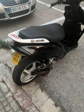 Yamaha Jog R 
CON DOCUMENTACION
ESCUCHO ODERTAS!!
