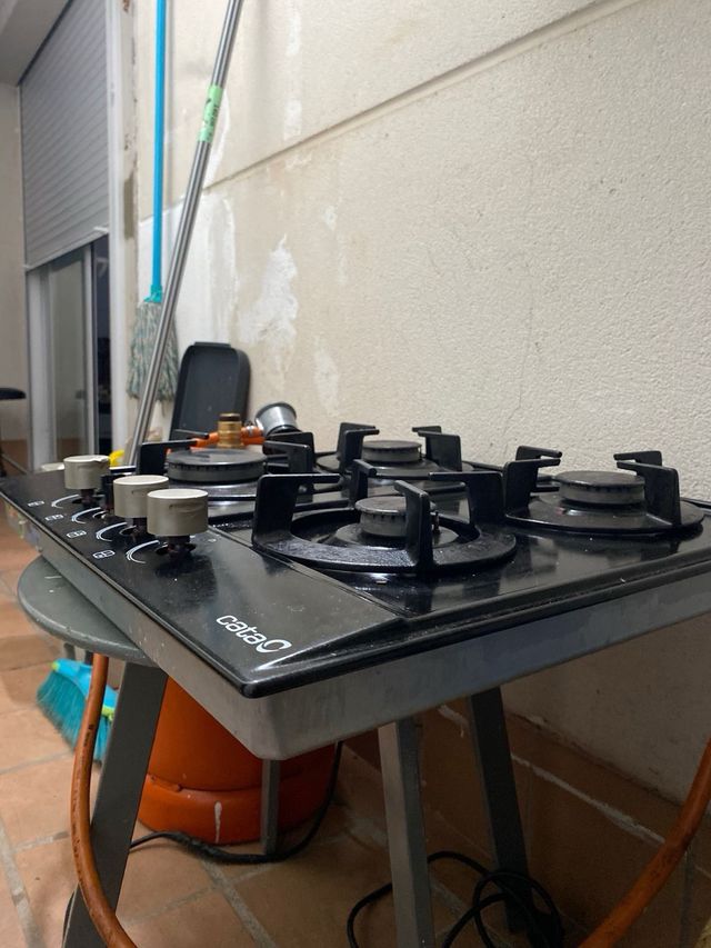 Encimera gas Cata 4 fuegos