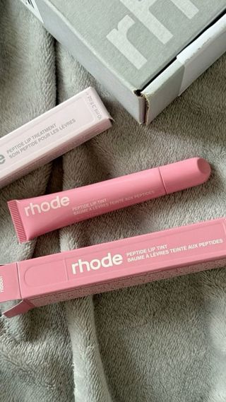 Gloss Rhode sin estrenar con caja 