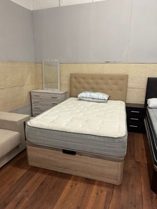 Canapés y colchones  camas en liquidacion