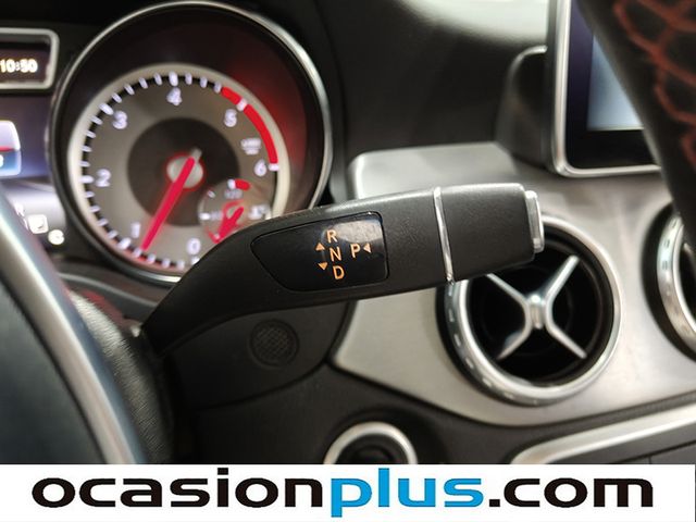 Mercedes-Benz GLA 200 d AMG Line 100 kW (136 CV)