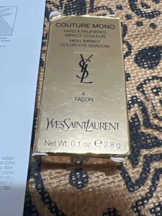 Sombra Yves Saint Laurent