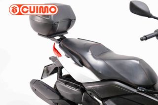 YAMAHA XMAX 400