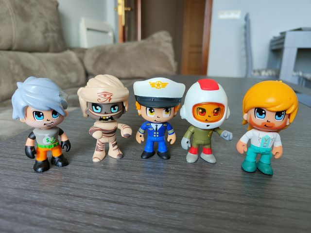 Lote de Pinypon de Famosa