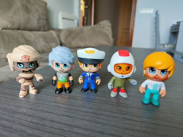 Lote de Pinypon de Famosa