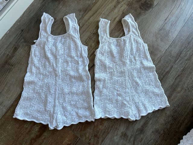 Monos niña crochet (2 uds)