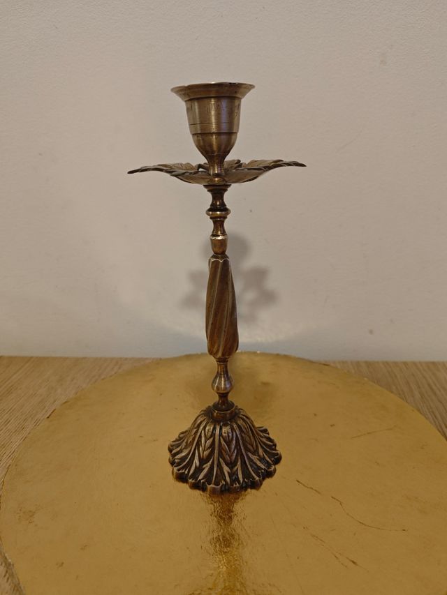 Candelabro latón antiguo