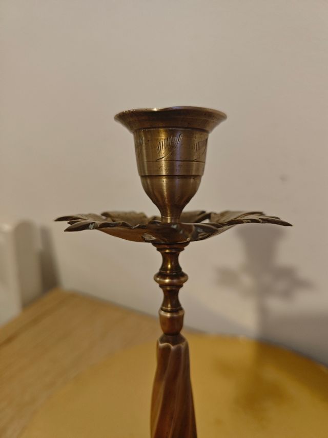 Candelabro latón antiguo