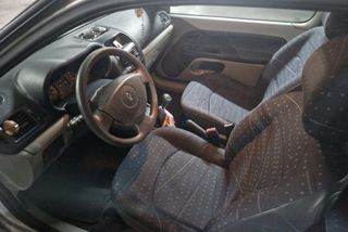 Renault Clio 2003