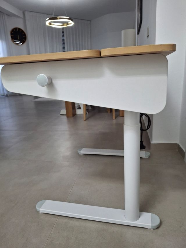 Scrivania regolabile FlexiSpot