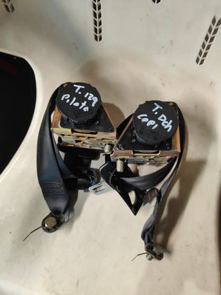 Cinturones de seguridad Leon MK1