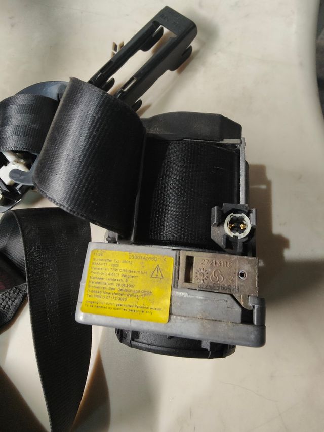 Cinturones de seguridad Leon MK1