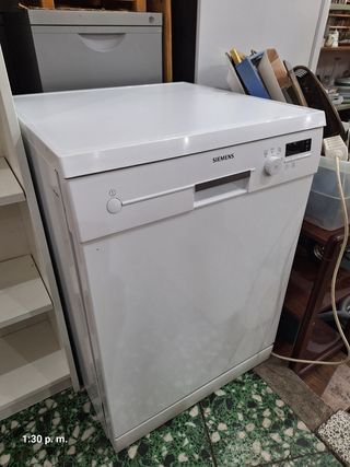 Lavavajillas Siemens blanco Semi Nueva 