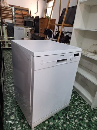 Lavavajillas Siemens blanco Semi Nueva 