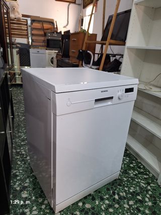 Lavavajillas Siemens blanco Semi Nueva 