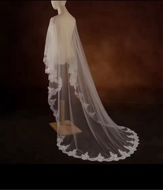 Velo novia: capa, encaje blanco