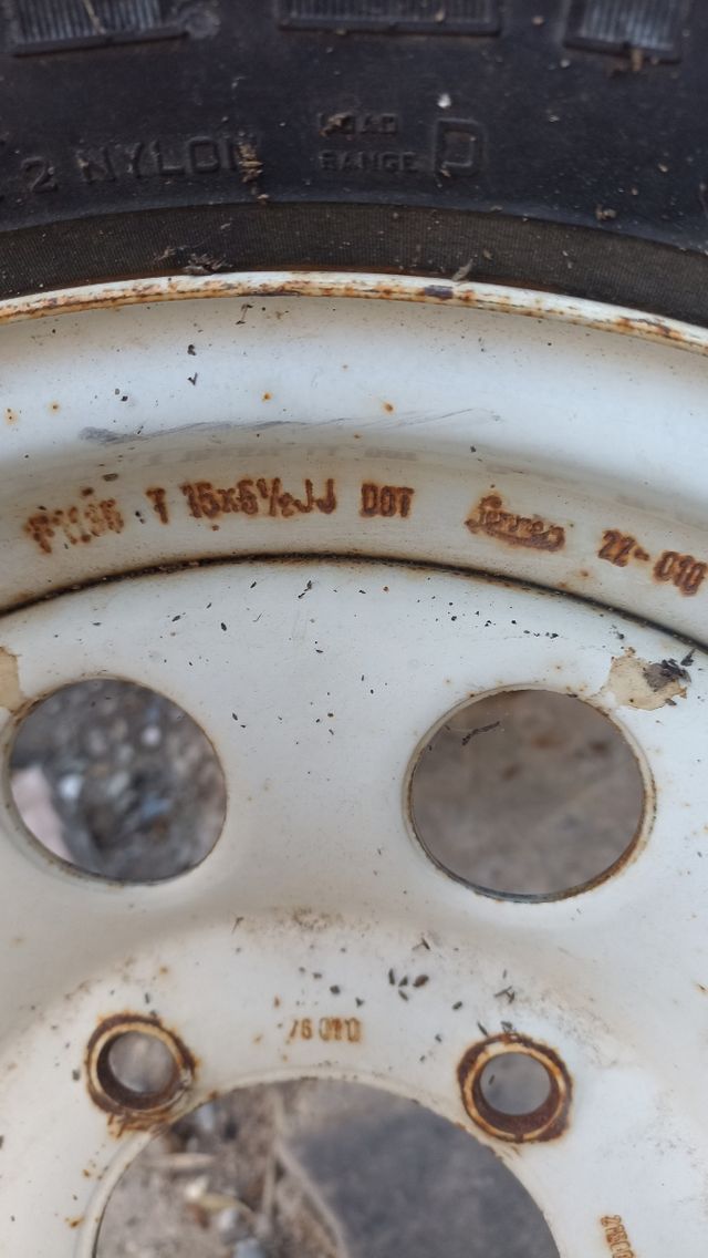 Rueda Suzuki Samurai 205/70R15