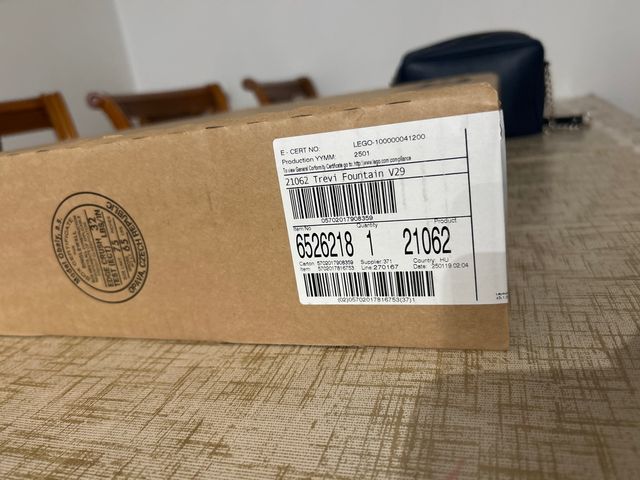 LEGO Architecture 21062: Fontana di Trevi