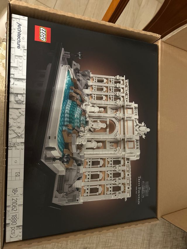 LEGO Architecture 21062: Fontana di Trevi