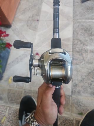 CARRETE SHIMANO CURADO 201 DPV
