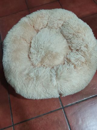 Cuccia morbida 

 per cani colore rosa pesca 