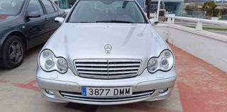 Mercedes-Benz Clase C 2005